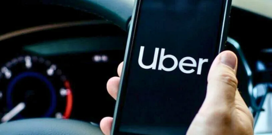 Devenez chauffeur Uber pour une flexibilité maximale.